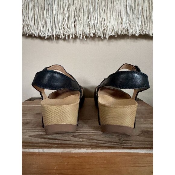 Dansko Tiffiani Black Maryjane Hook&Loop Closure Closed Toe Sandal Clog Size 41 - Picture 13 of 15